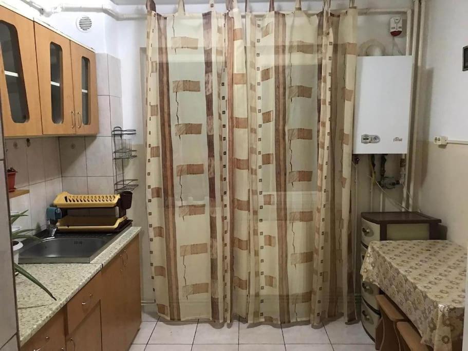 Apartament Confortabil Piteşti Esterno foto
