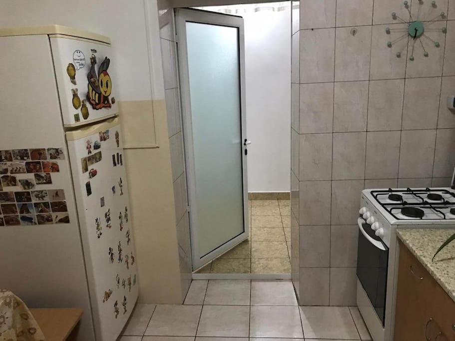 Apartament Confortabil Piteşti Esterno foto